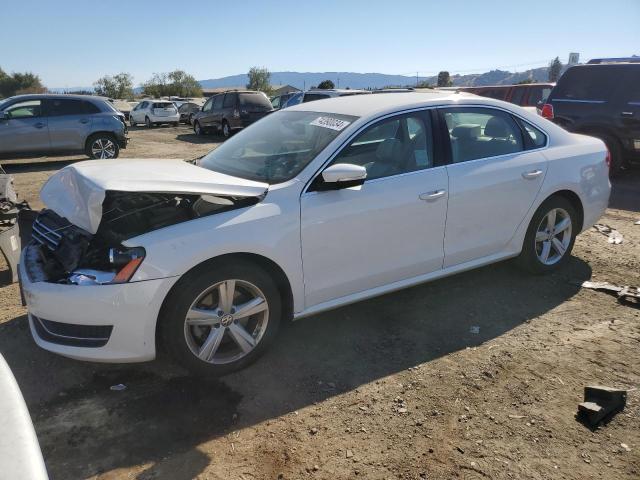 2014 Volkswagen Passat Se zu verkaufen in San Martin, CA - Front End