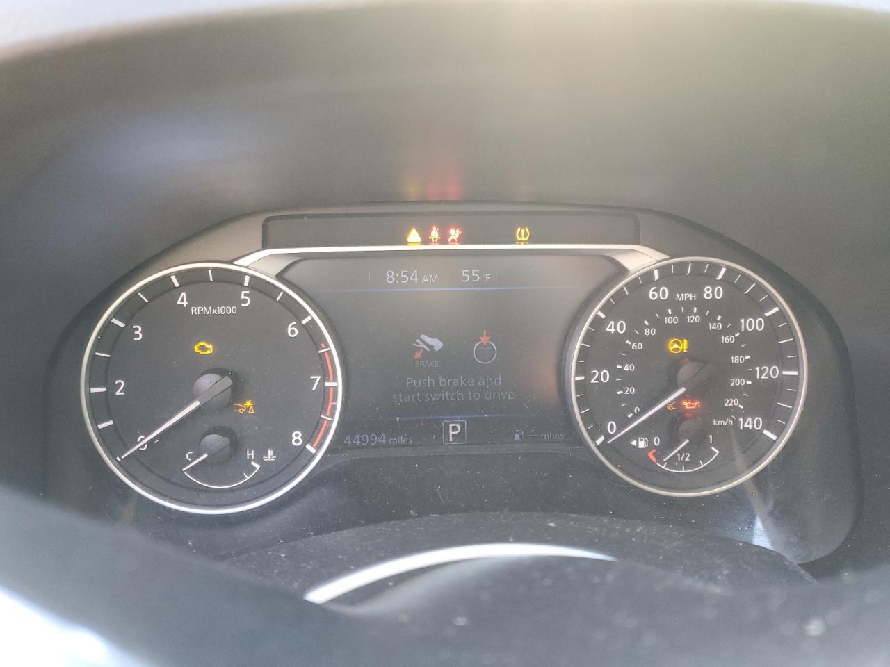 2020 Nissan Altima - Image 9