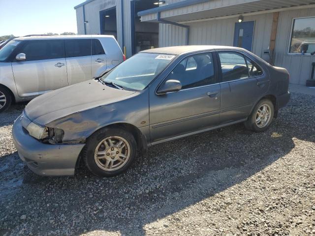 1999 Nissan Sentra Base