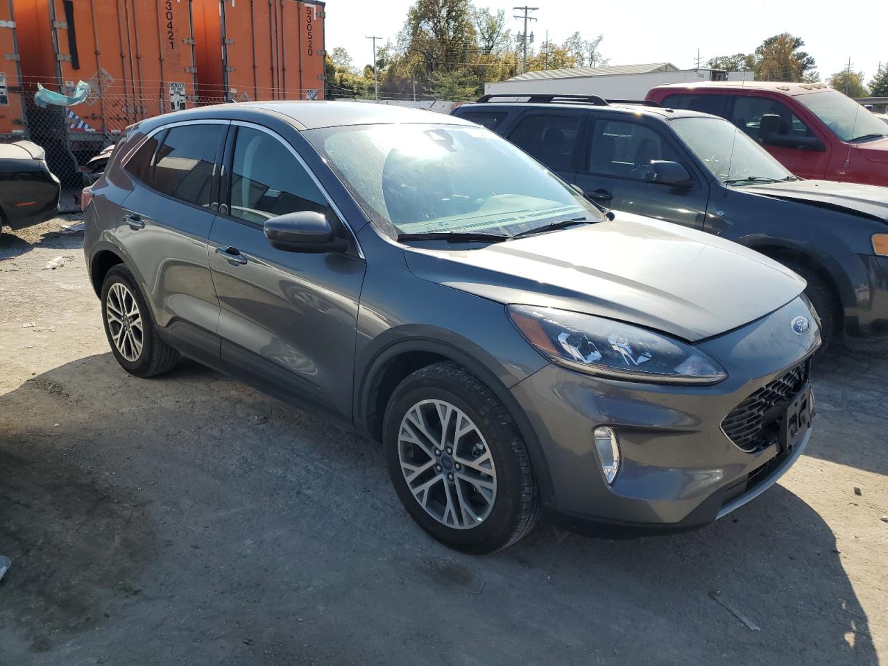 2022 Ford Escape - Image 4