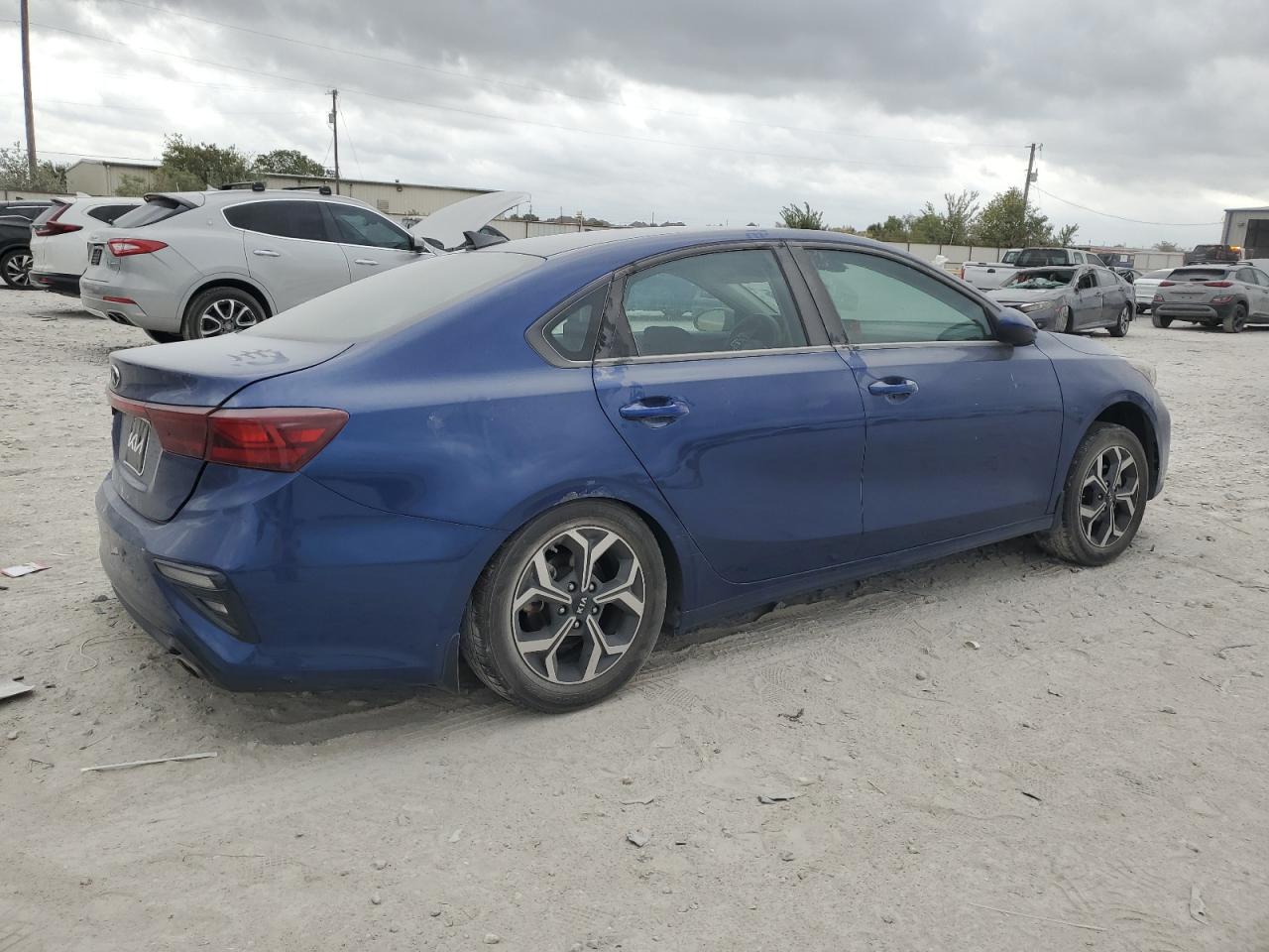 2020 Kia Forte - Image 3