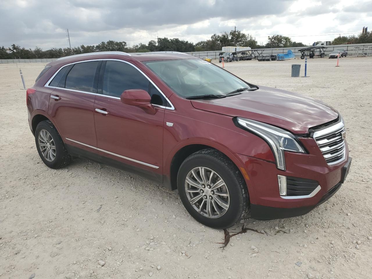 2017 Cadillac XT5 - Image 4