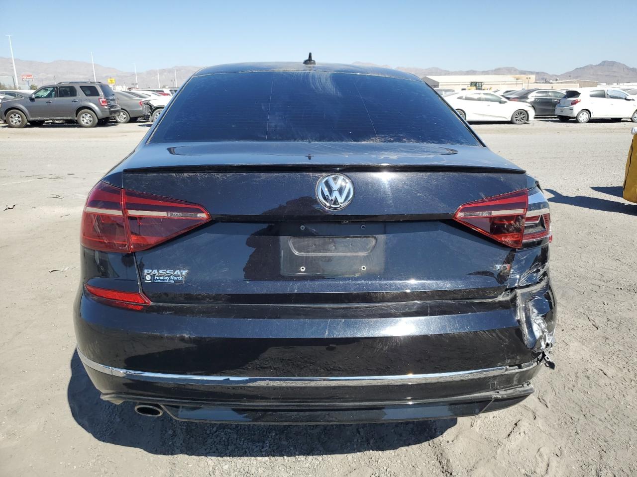 2018 Volkswagen Passat S VIN: 1VWAA7A38JC036969 Lot: 74541384