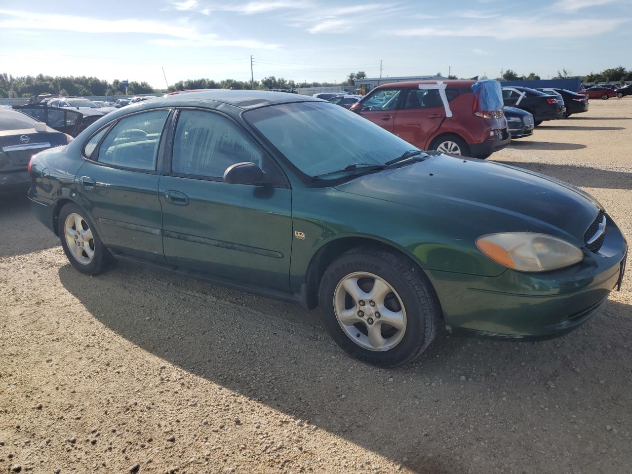 2000 Ford Taurus - Image 4