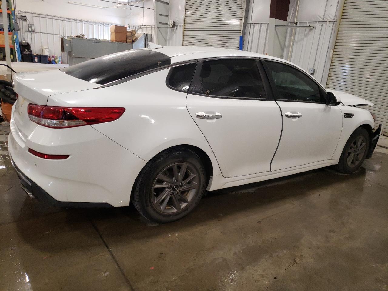 2020 Kia Optima - Image 3