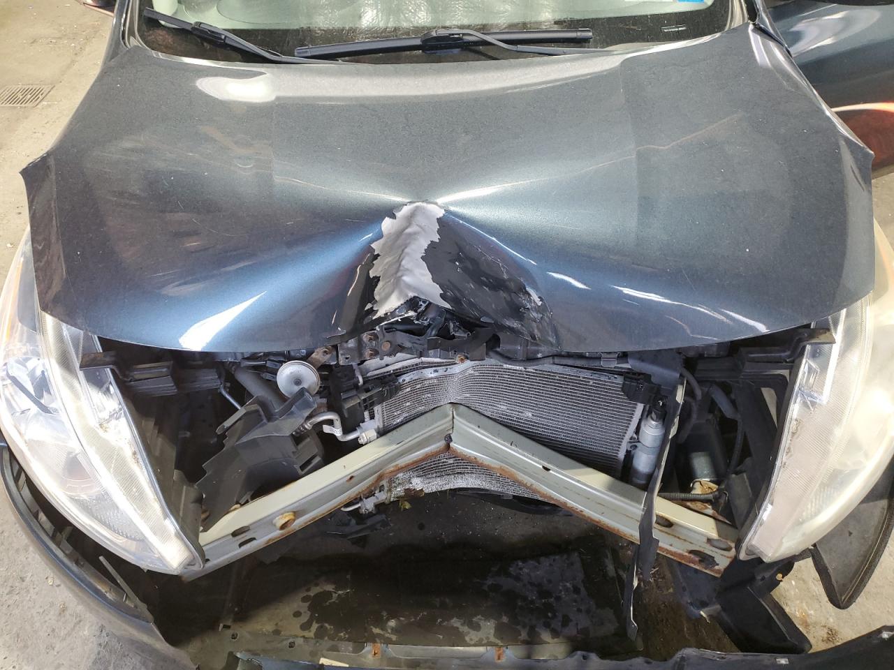 2016 Nissan Versa - Image 13