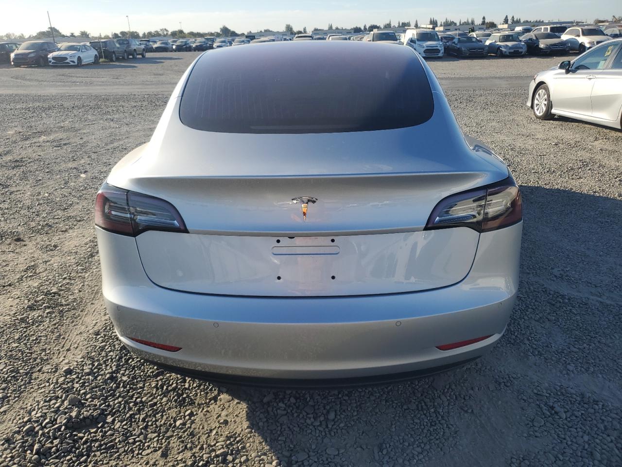 2018 Tesla Model 3 VIN: 5YJ3E1EA3JF011597 Lot: 77906664