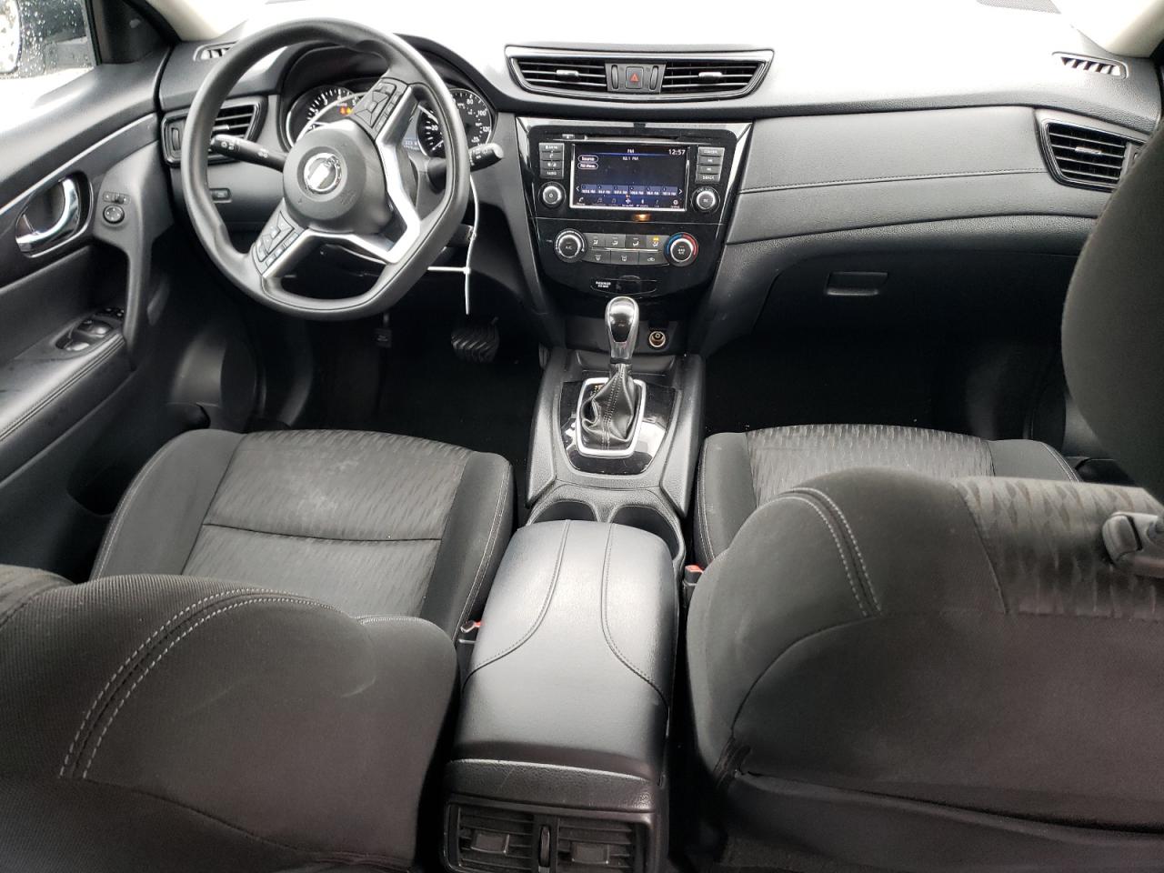 2018 Nissan Rogue - Image 8