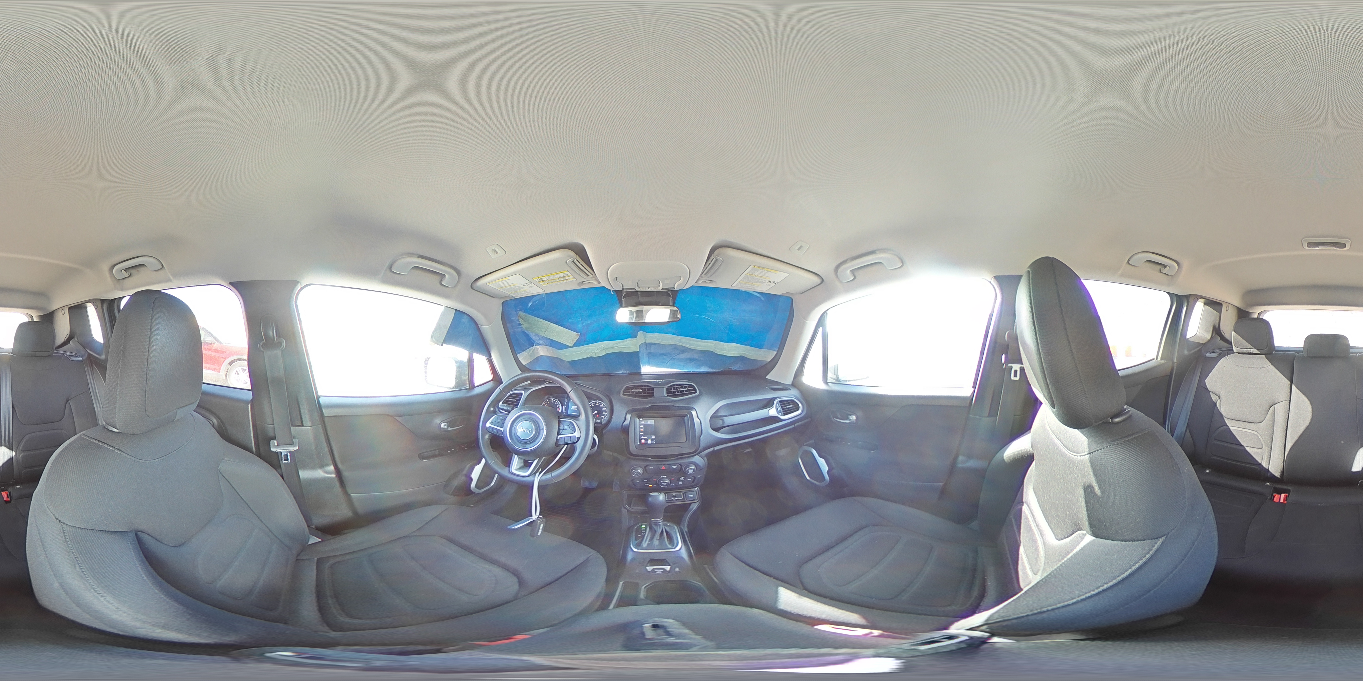 2019 Jeep Renegade - Image 15