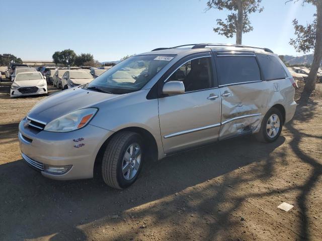 2004 Toyota Sienna Xle