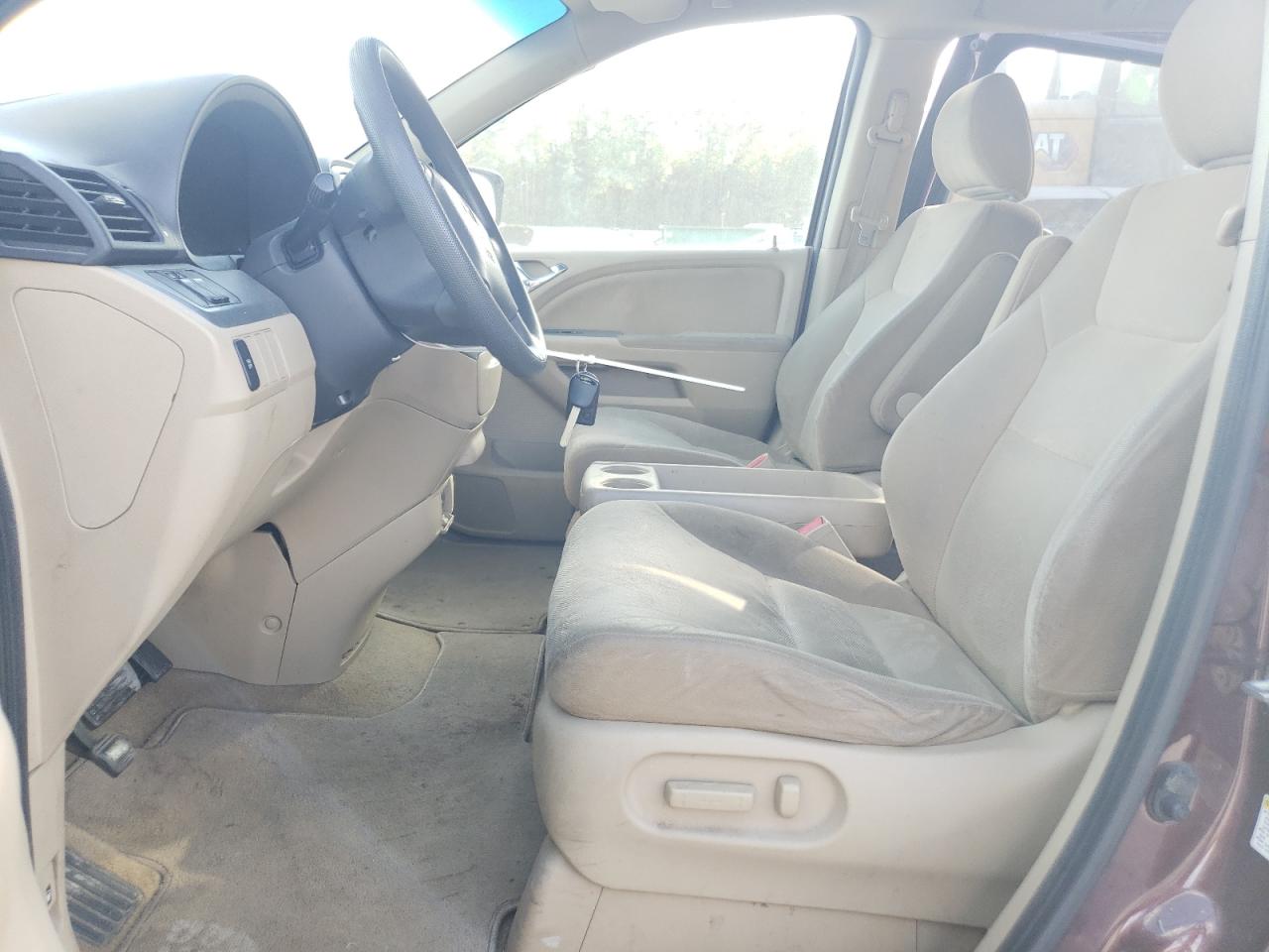 2008 Honda Odyssey - Image 7