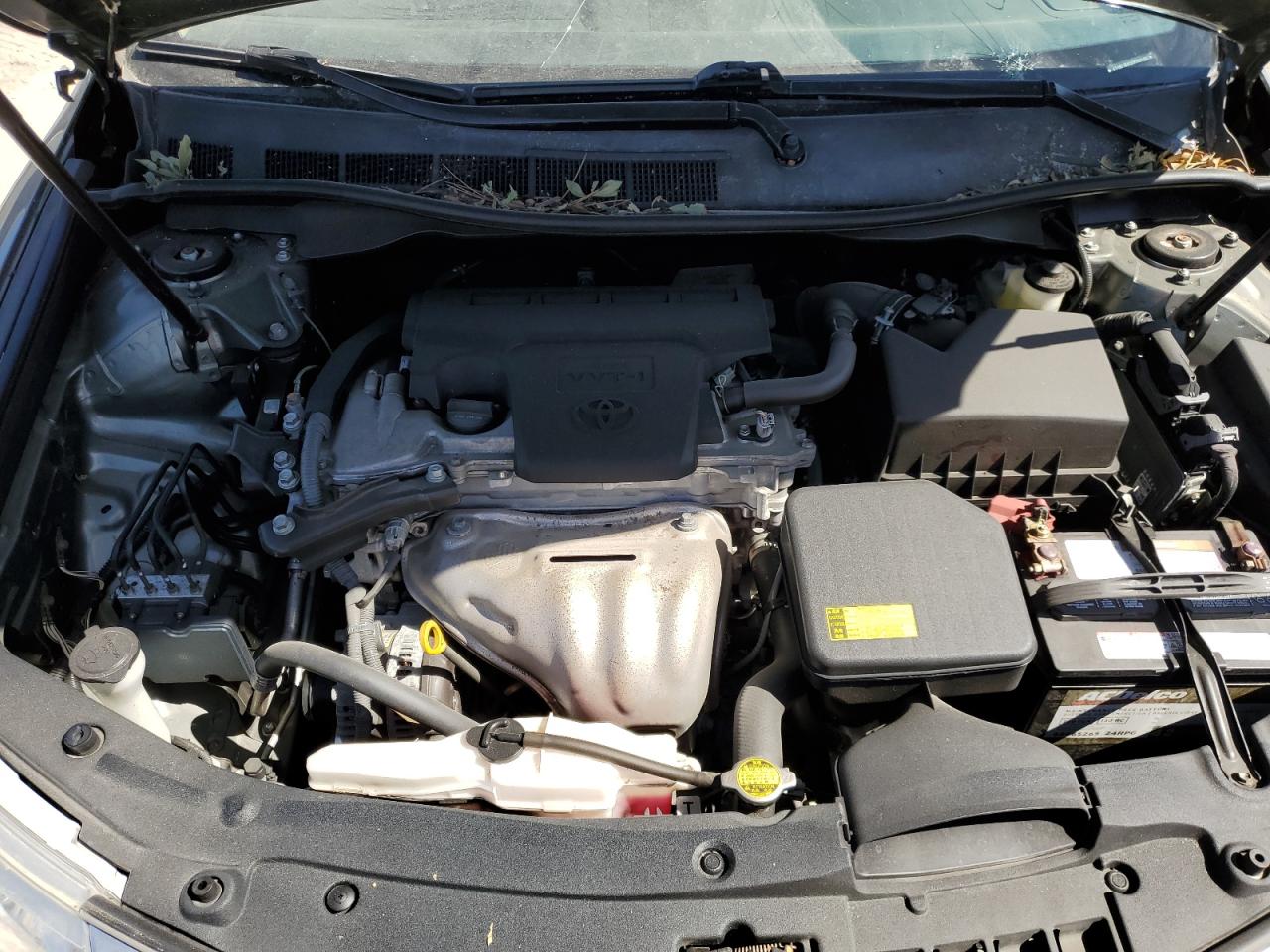 2012 Toyota Camry - Image 11
