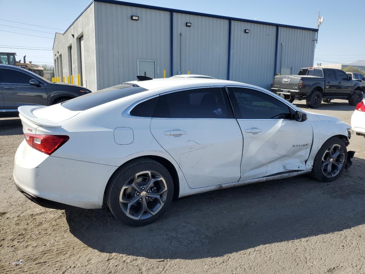 2019 Chevrolet Malibu - Image 3