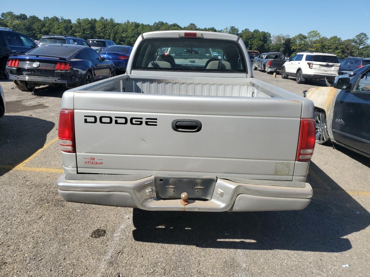 2002 Dodge Dakota Quad Slt VIN: 1B7HL48X62S511559 Lot: 44994175