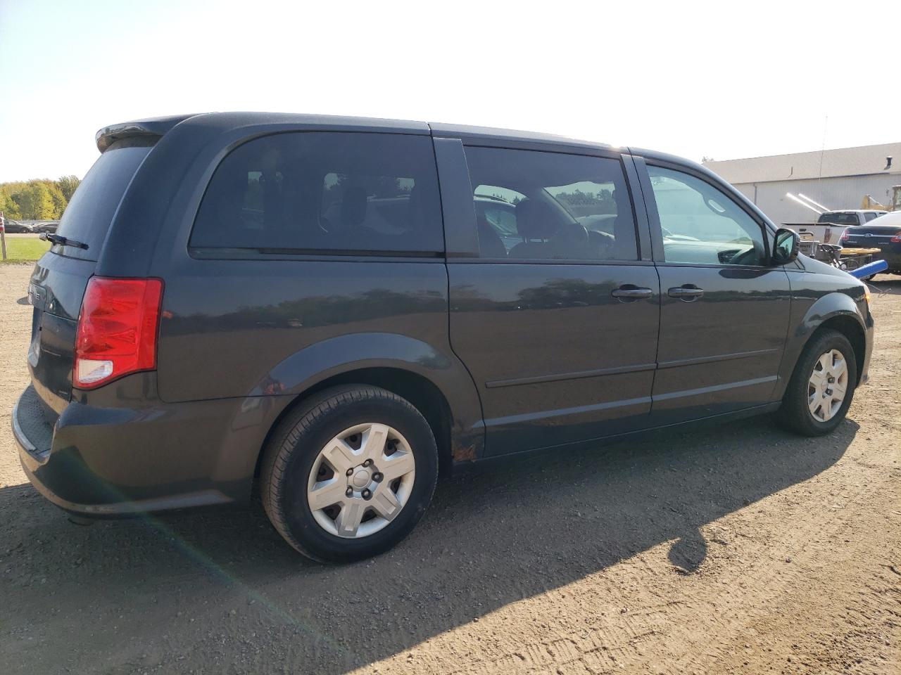 2012 Dodge Caravan - Image 3