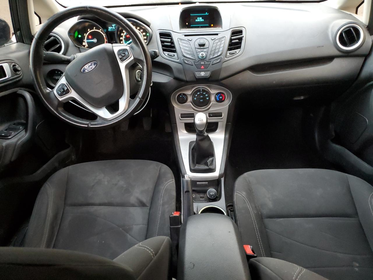 2014 Ford Fiesta - Image 8