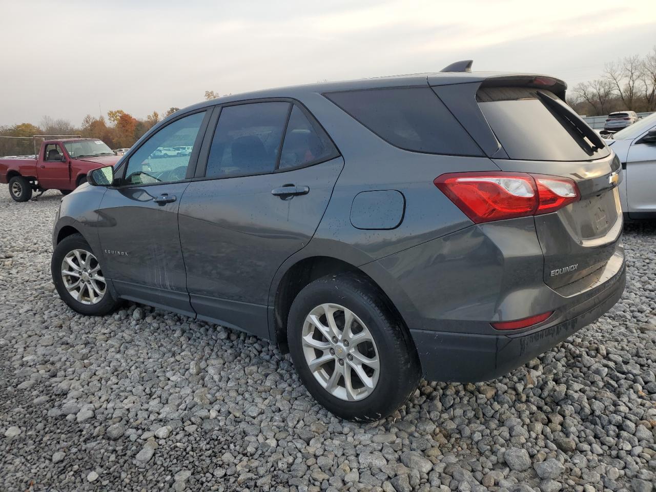 2020 Chevrolet Equinox - Image 2