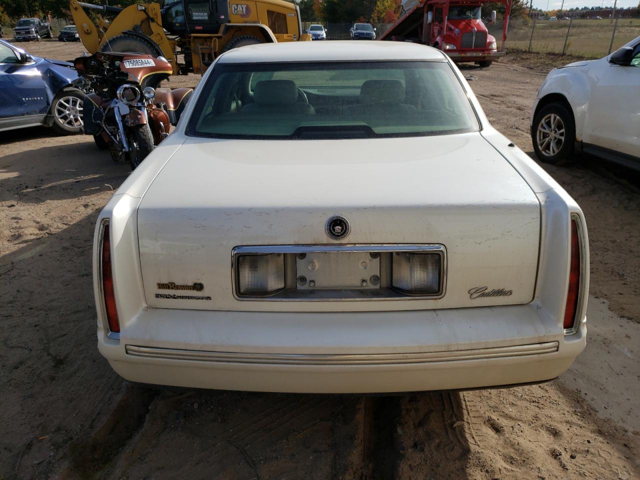 1997 Cadillac Deville VIN: 1G6KD54Y7VU295935 Lot: 75686244