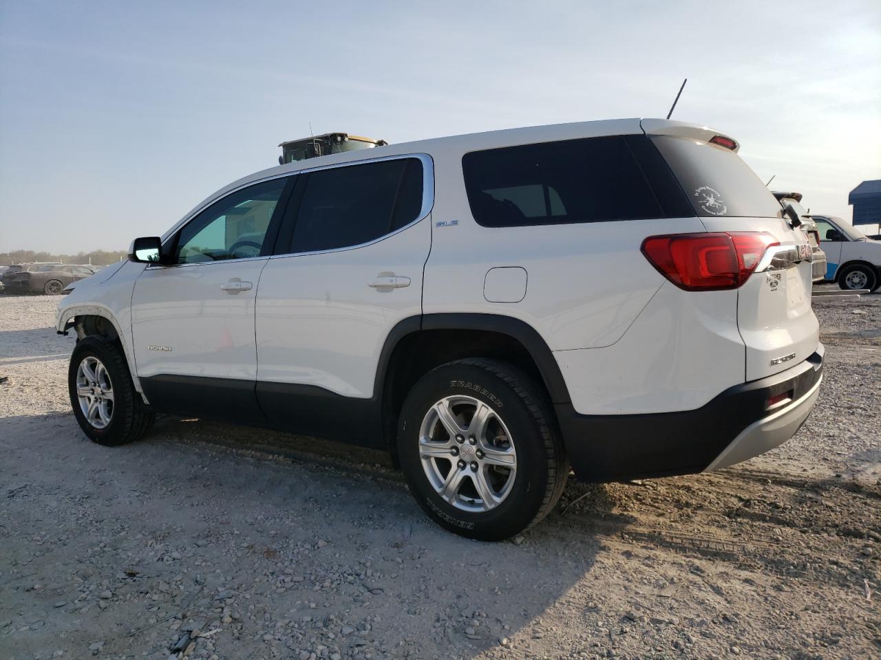 2019 GMC Acadia - Image 2