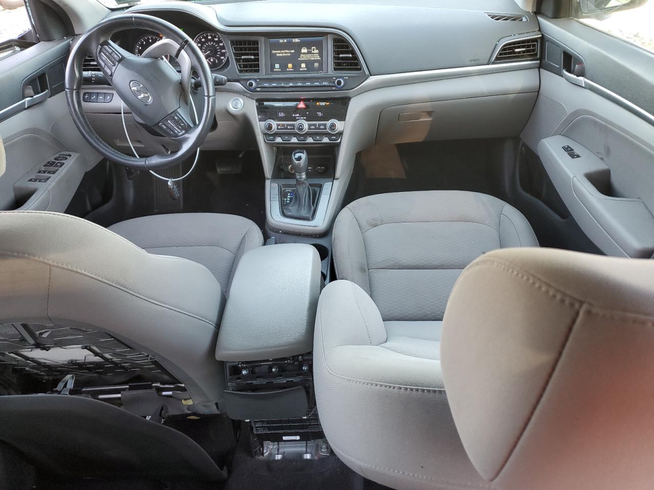 2020 Hyundai Elantra - Image 8