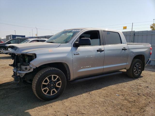  TOYOTA TUNDRA 2014 Srebrny