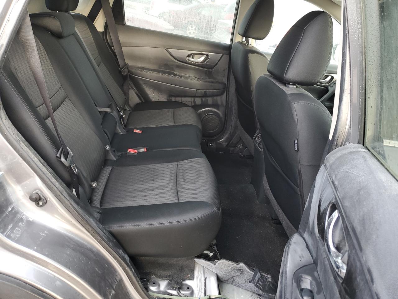 2019 Nissan Rogue - Image 11