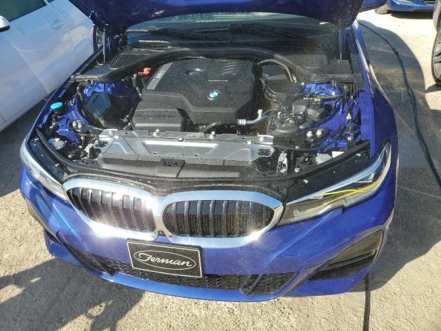 3MW5R7J00M8B95416 BMW 3 Series 330XI 11