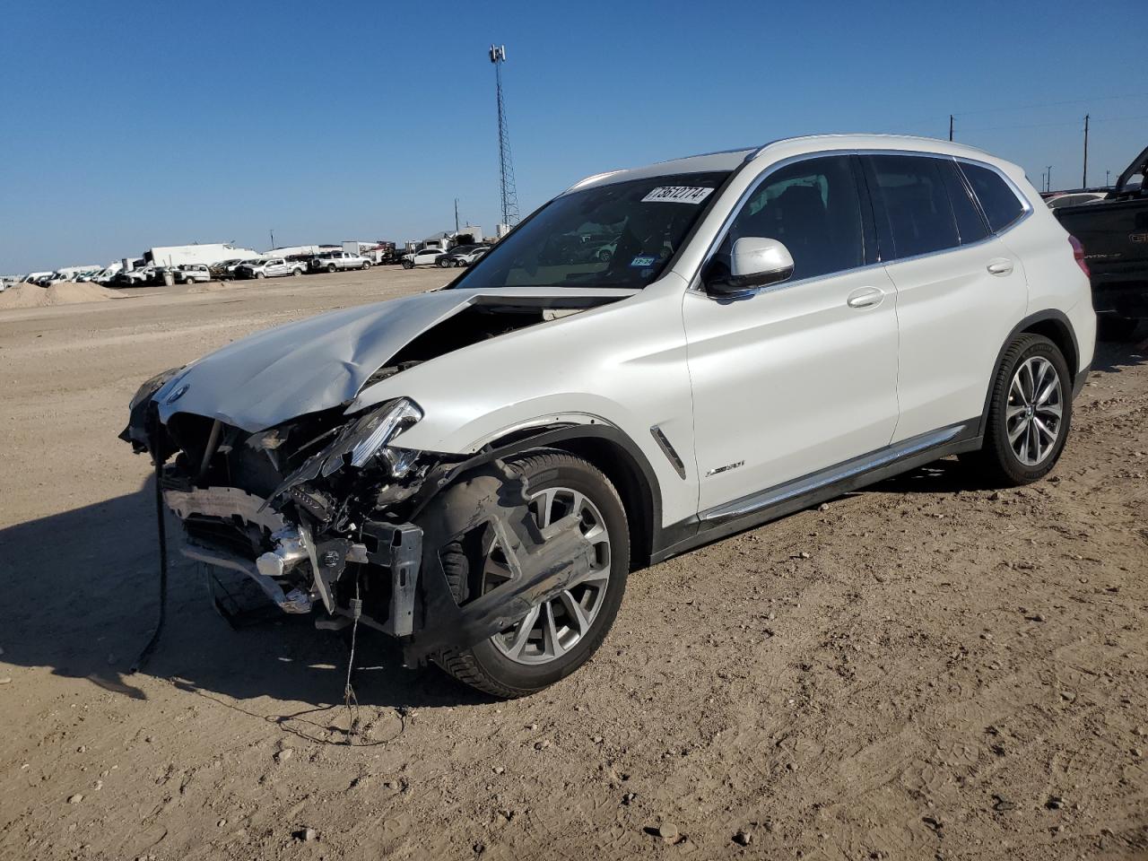 VIN 5UXTR9C53JLC69870 2018 BMW X3 no.1