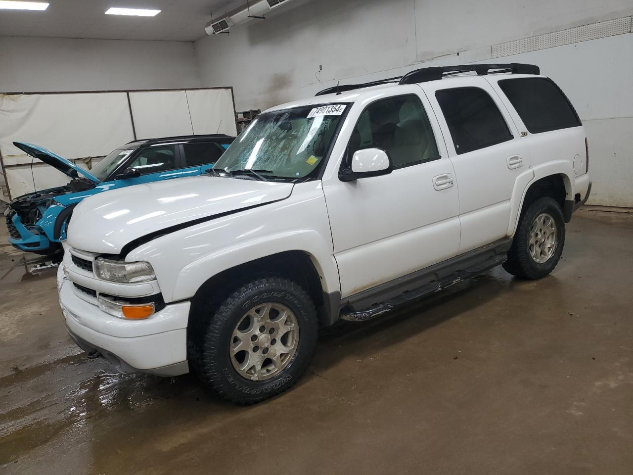 2002 Chevrolet Tahoe K1500 VIN: 1GNEK13Z42R190763 Lot: 74901354