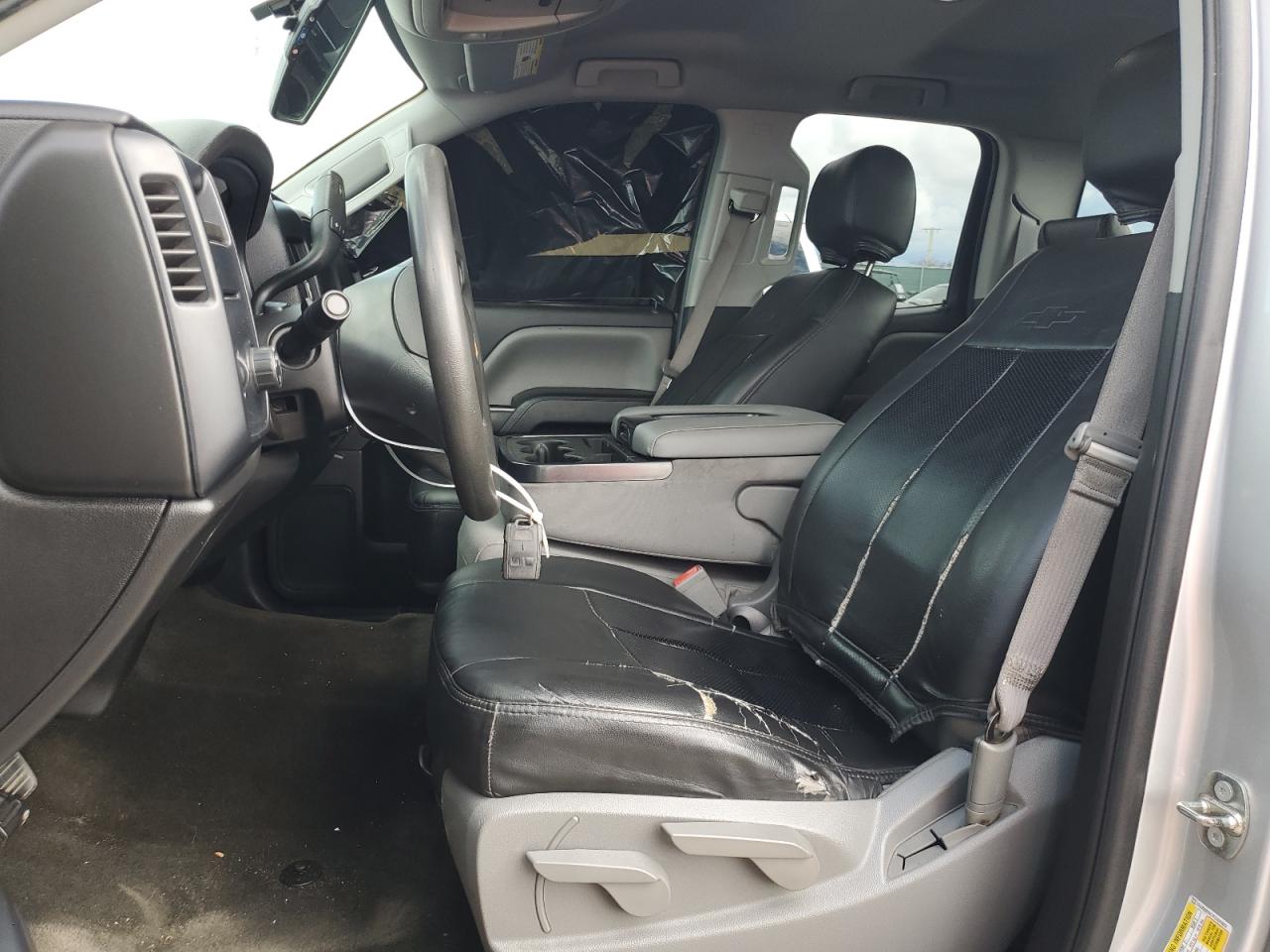 2015 Chevrolet Silverado - Image 7