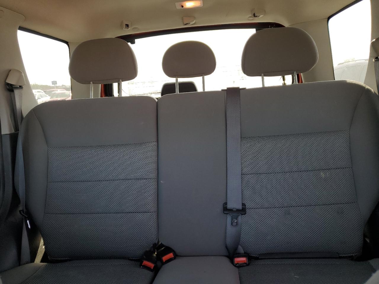 2006 Ford Escape - Image 10