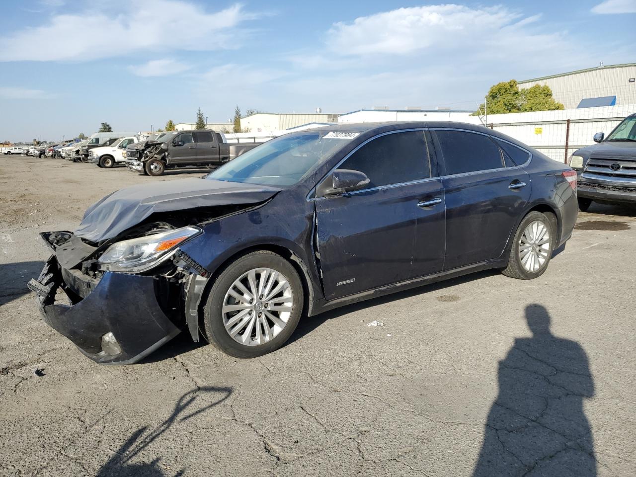 2015 Toyota Avalon - Image 1