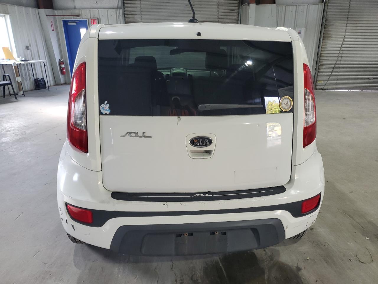 KNDJT2A58C7410820 2012 Kia Soul