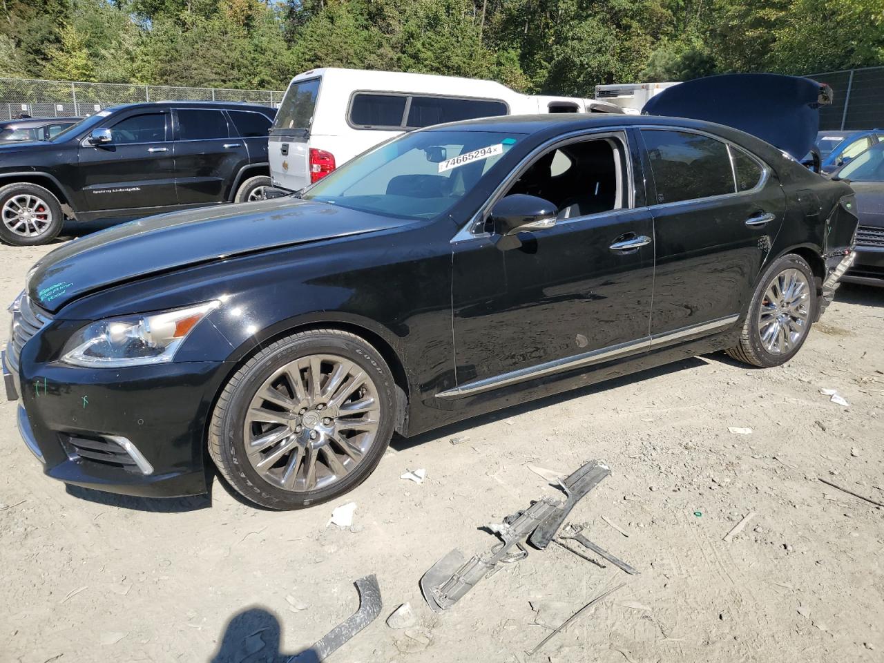 2016 Lexus LS - Image 1