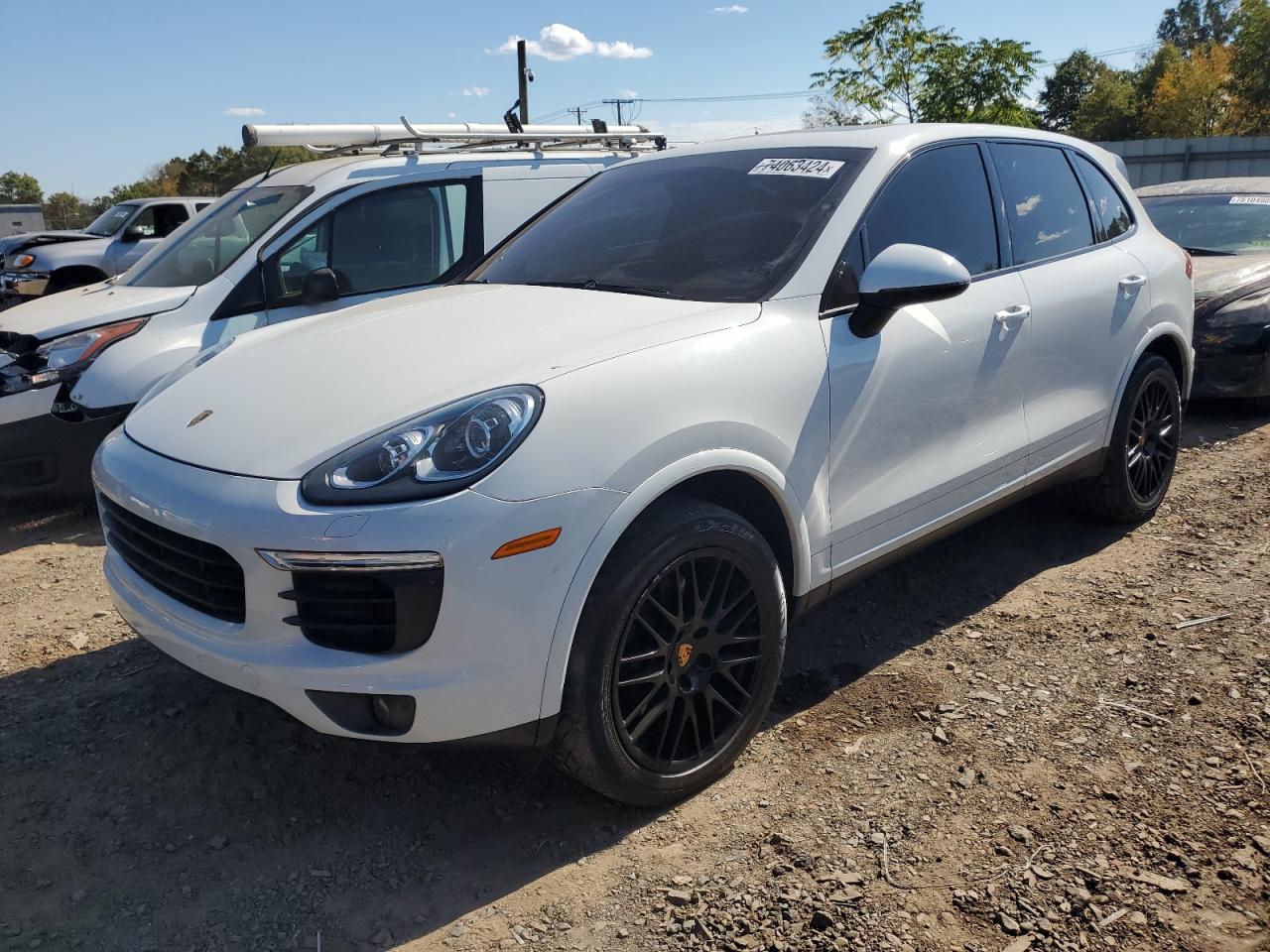 WP1AA2A29HKA86114 2017 Porsche Cayenne