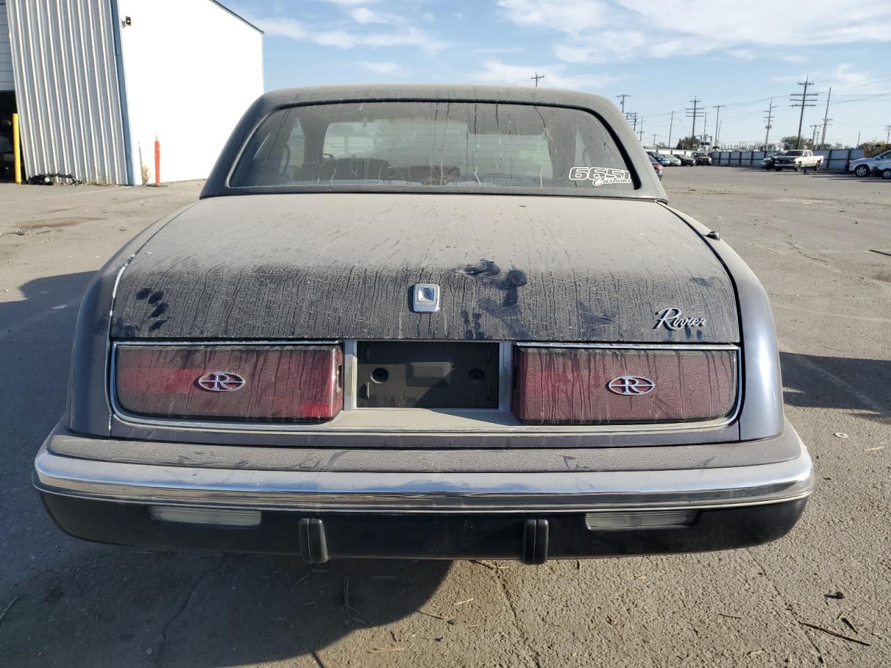 1989 Buick Riviera VIN: 1G4EZ11C2KU412499 Lot: 76388684