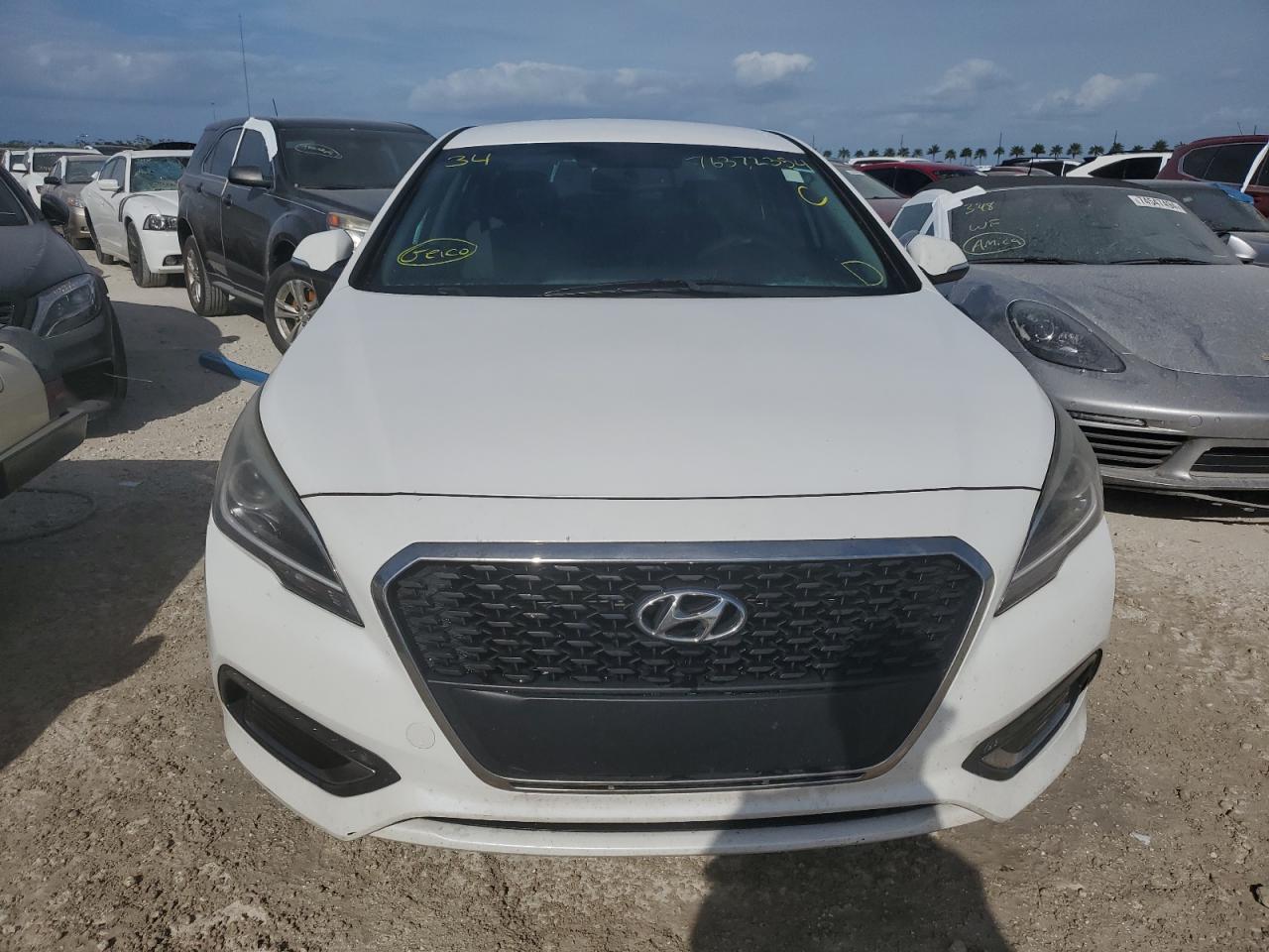 2016 Hyundai Sonata - Image 5