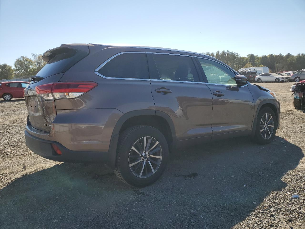 2017 Toyota Highlander Se VIN: 5TDJZRFH1HS434951 Lot: 76693694