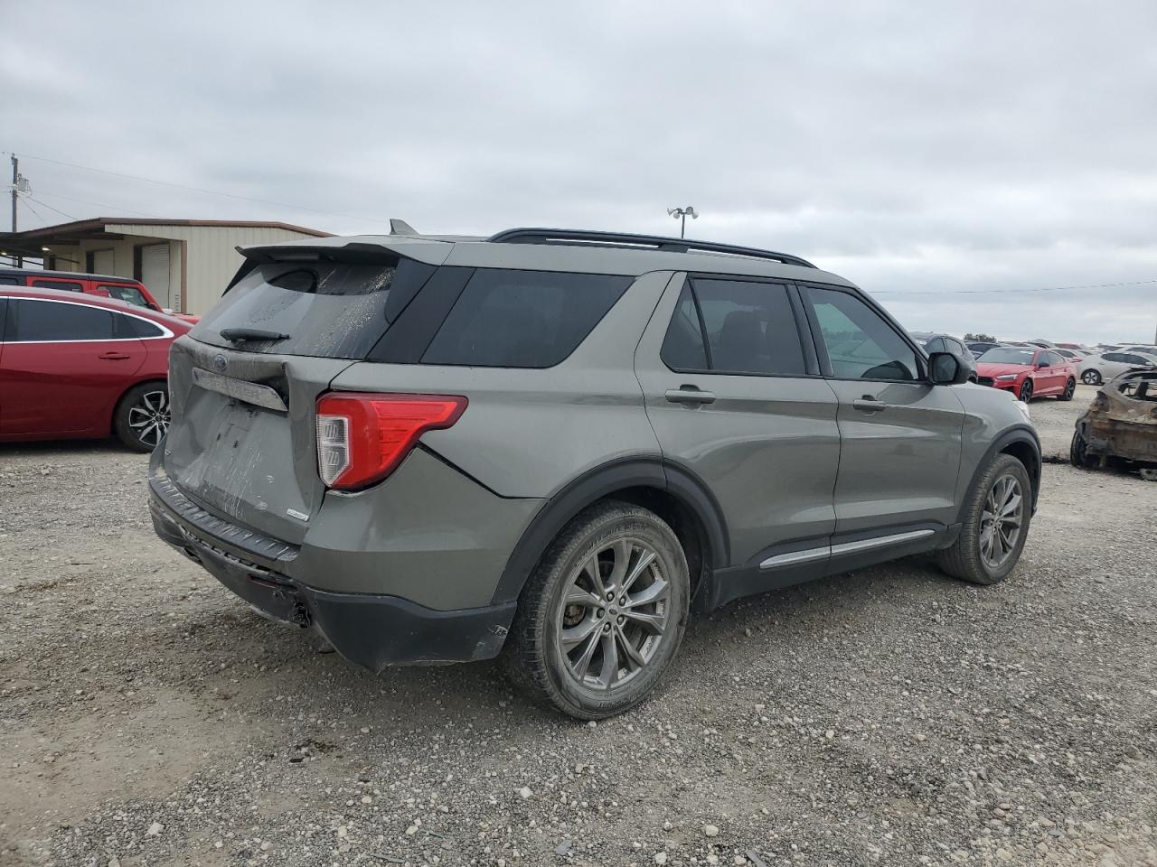 2020 Ford Explorer - Image 3