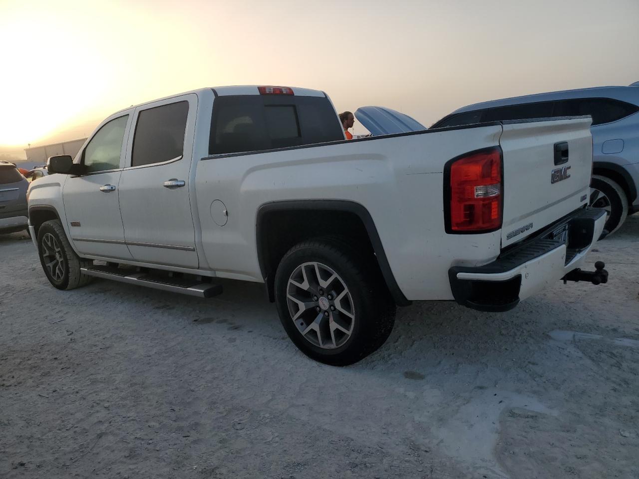 VIN 3GTU2VEC0FG147337 2015 GMC SIERRA no.2