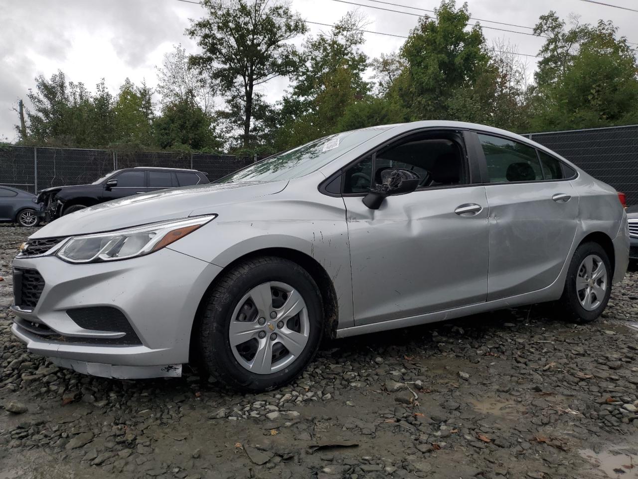 2017 Chevrolet Cruze - Image 1