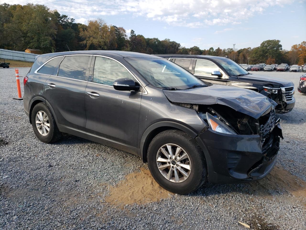 2019 Kia Sorento - Image 4
