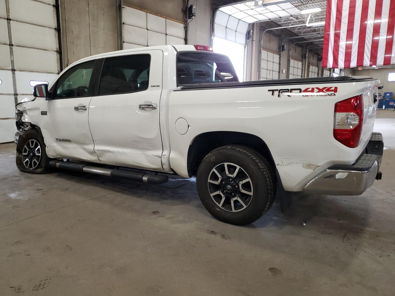 2018 Toyota Tundra - Image 2