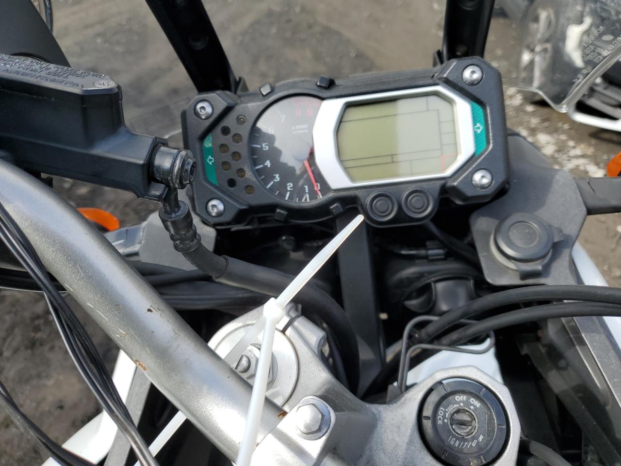 2013 Yamaha Xt1200Z VIN: JYADP03E3DA002843 Lot: 75748274