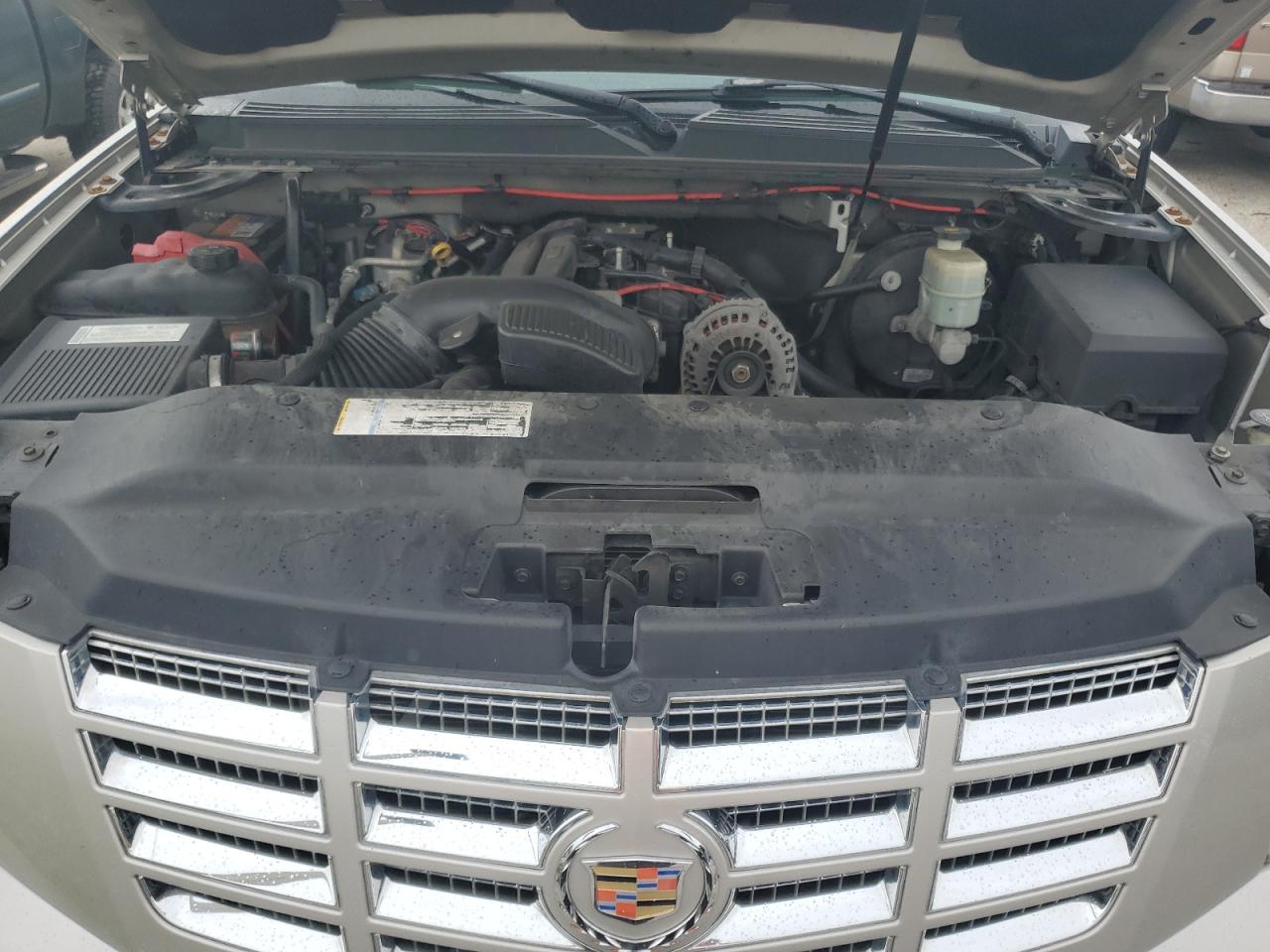 1GYEC63858R129533 2008 Cadillac Escalade Luxury