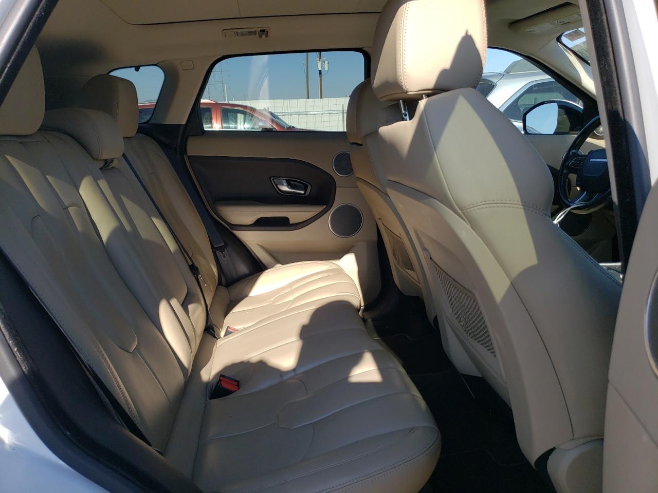 2014 Land Rover Range Rover - Image 11
