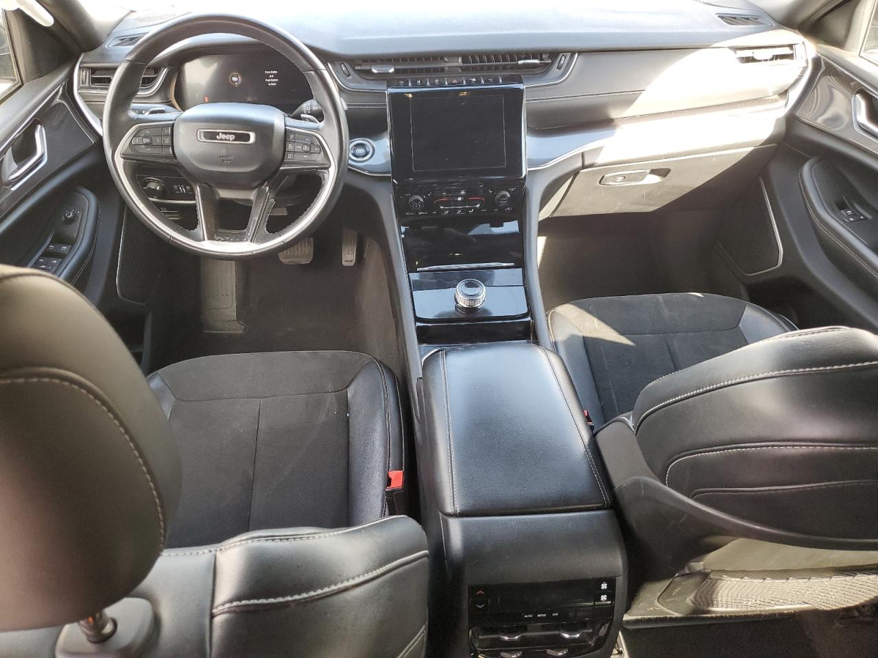 2021 Jeep Grand Cherokee - Image 8