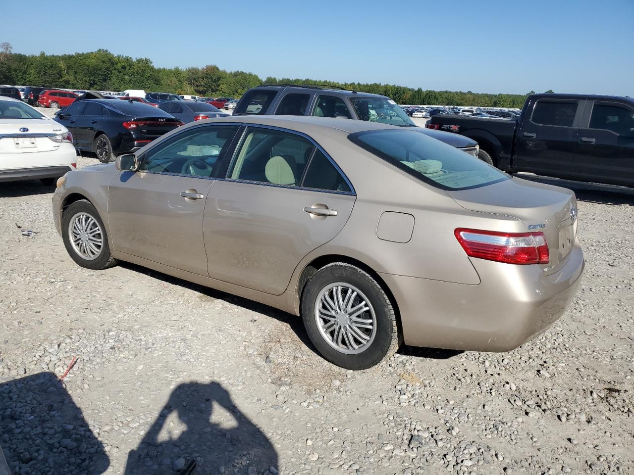 2007 Toyota Camry - Image 2