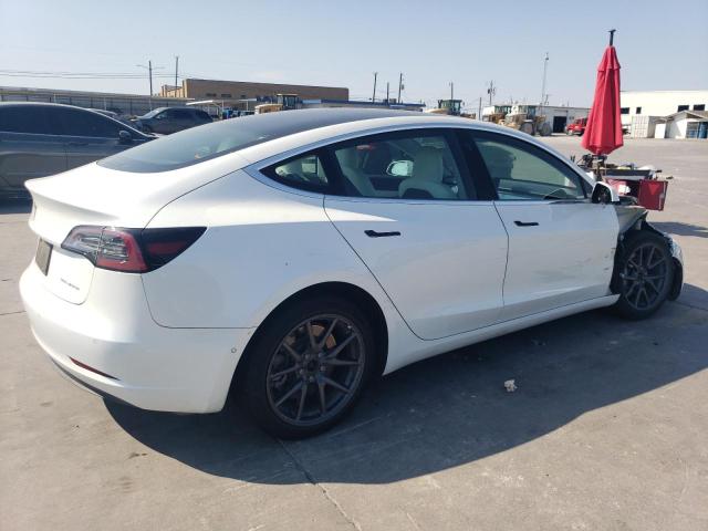  TESLA MODEL 3 2019 Білий