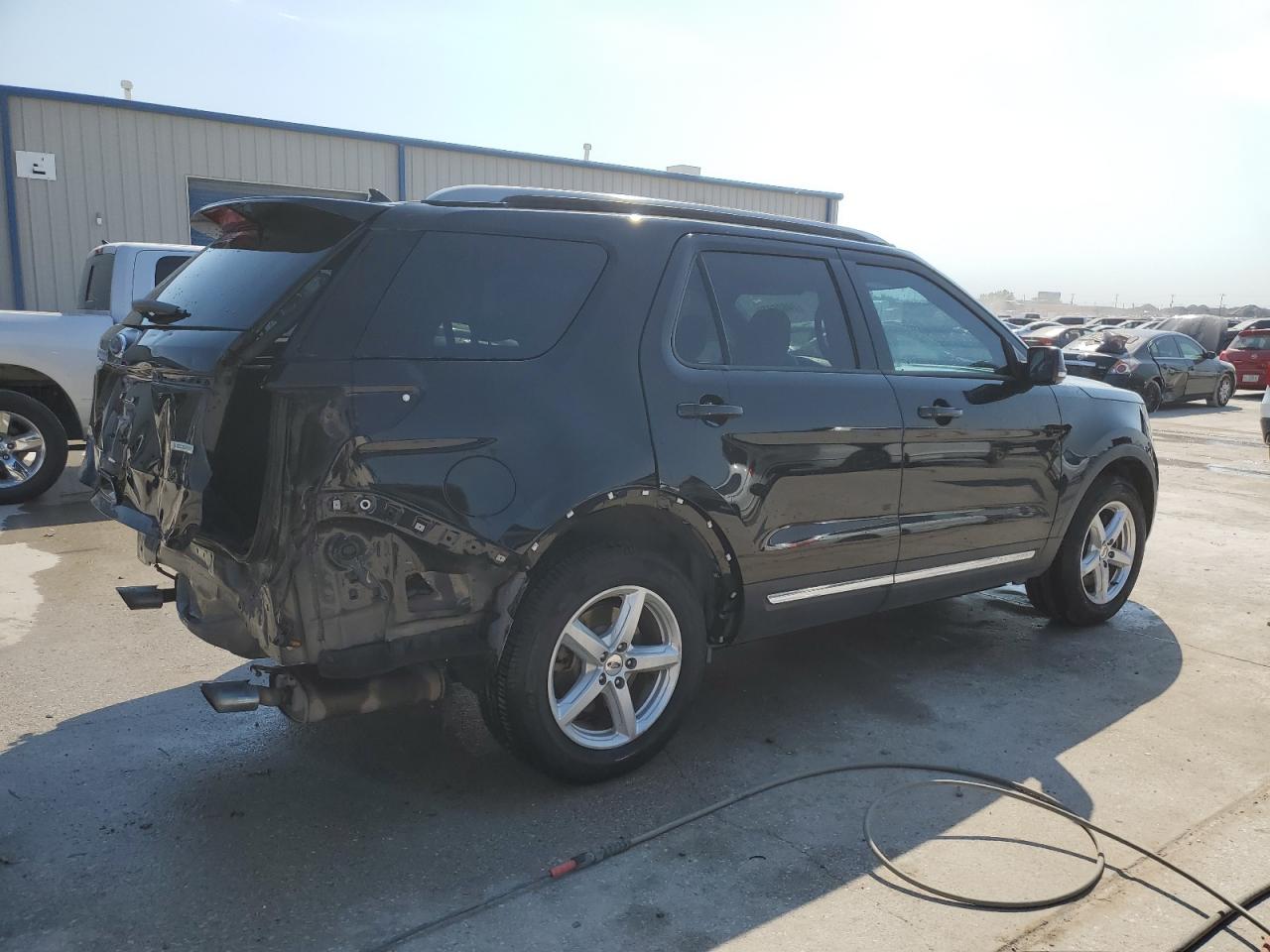 1FM5K7DH6JGB90173 2018 Ford Explorer Xlt